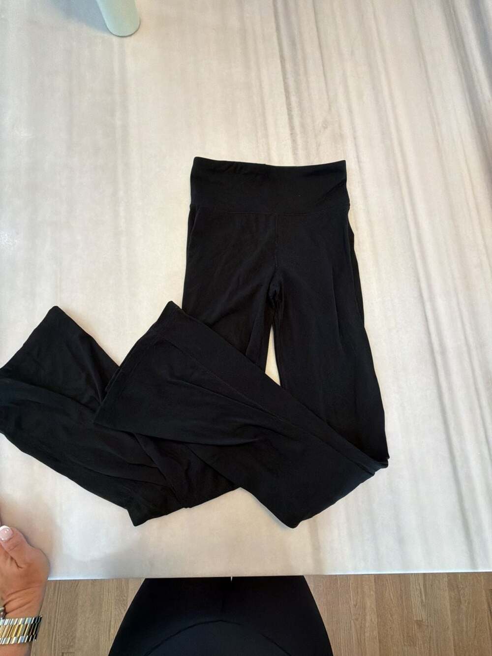 Aeropostale Black High-Waist Flare Yoga Pants